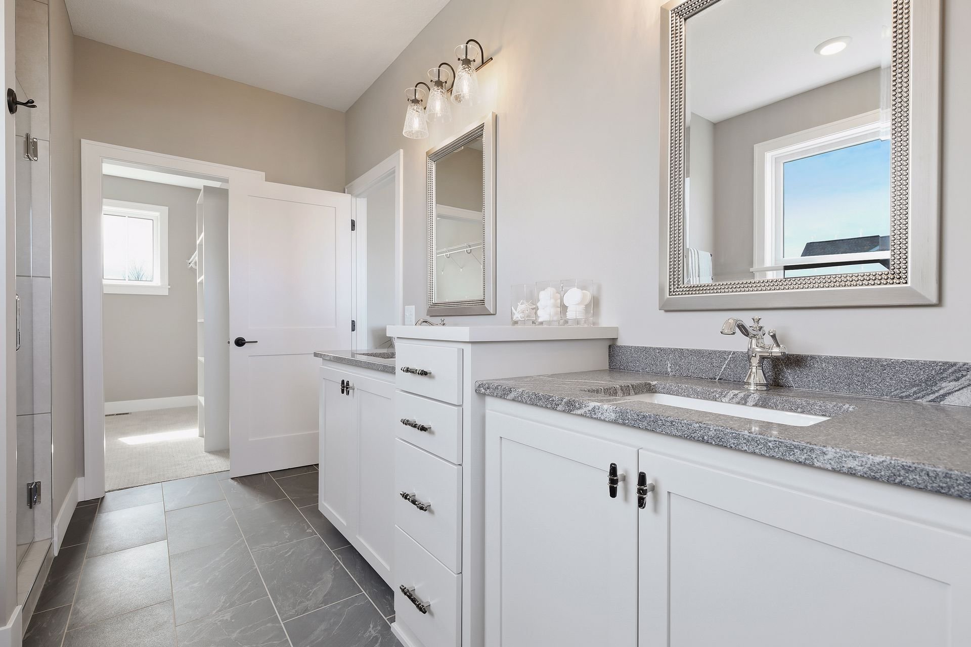 Owners Bath 3